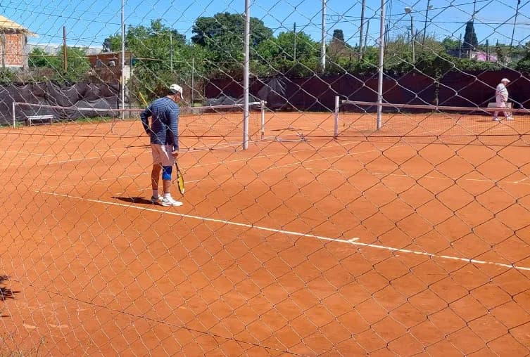 Tenis Centenario